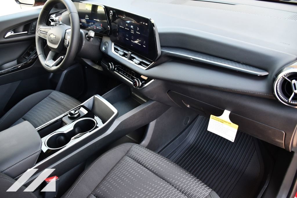 2026 Chevrolet Equinox LT - Photo 29