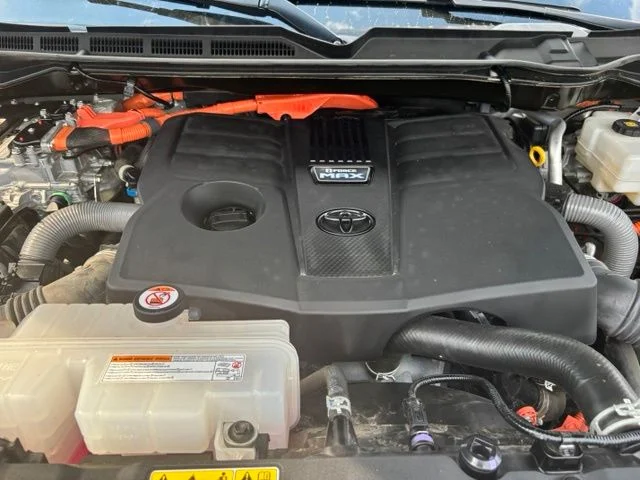 Used 2024 Silver Toyota Platinum image 26