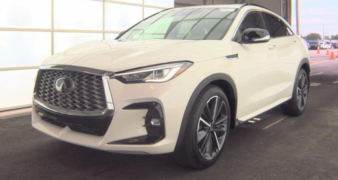 2023 INFINITI QX55 Luxe AWD's photo