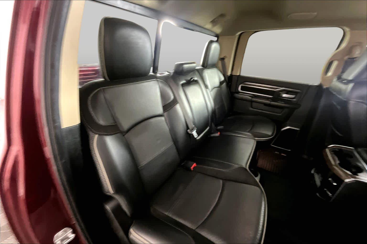 Used 2021 Delmonico Red Pearlcoat Ram Laramie image 19