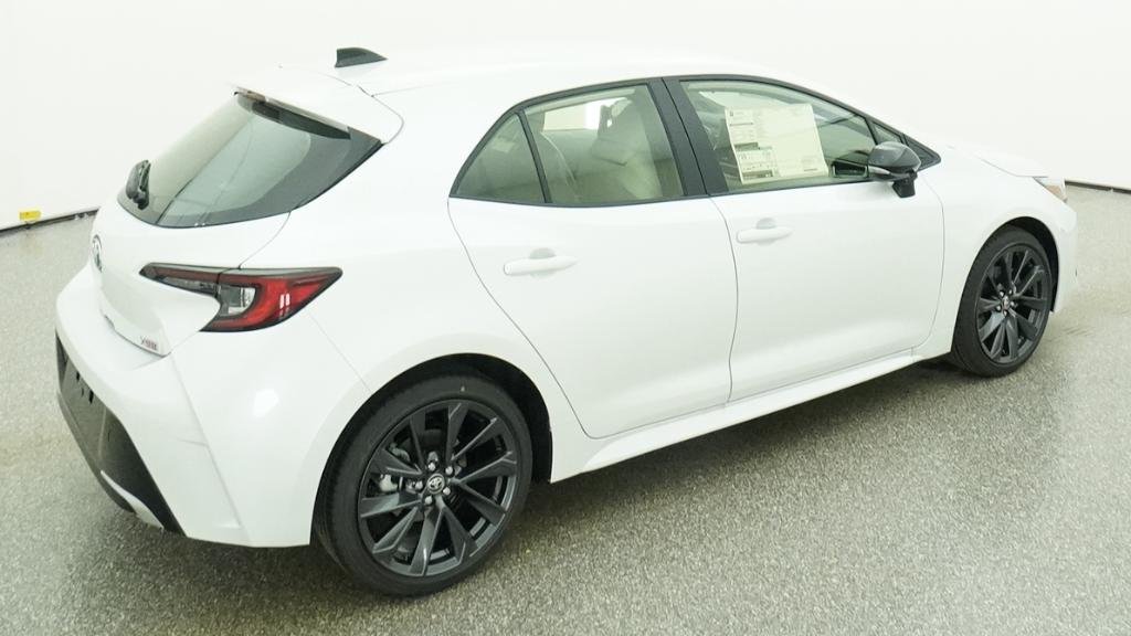 New 2026 Wind Chill Pearl Toyota XSE image 15