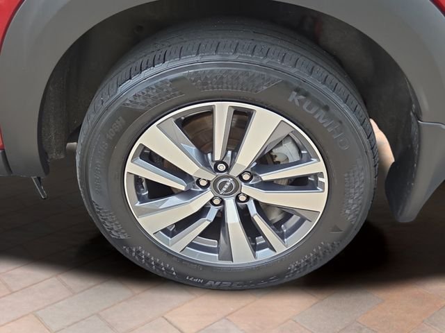 Used 2023 Scarlet Nissan SL image 29
