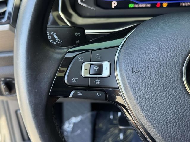Used 2019 Gray Volkswagen SEL Premium image 22