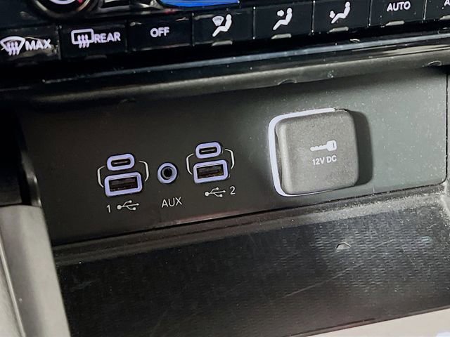 Used 2024 White Jeep Altitude image 20