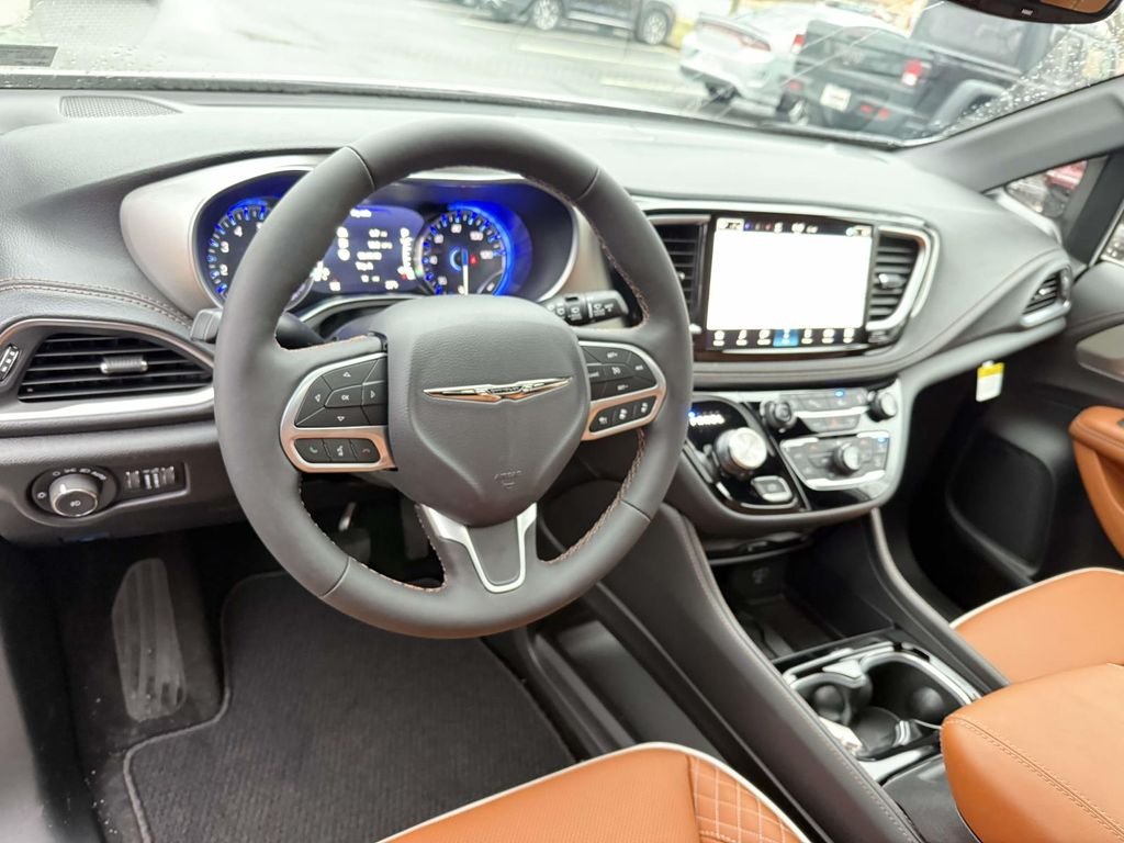 2026 Chrysler Pacifica Pinnacle