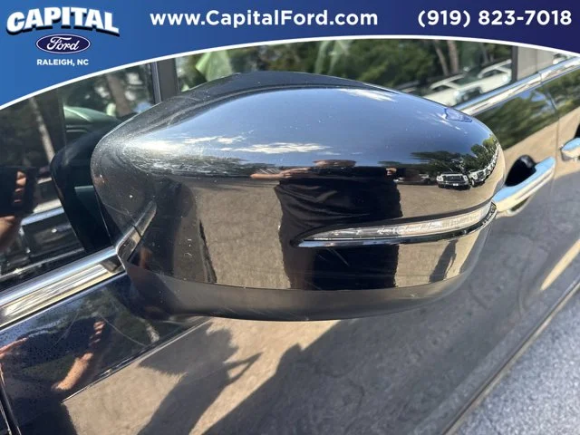 Used 2020  Honda EX-L image 10