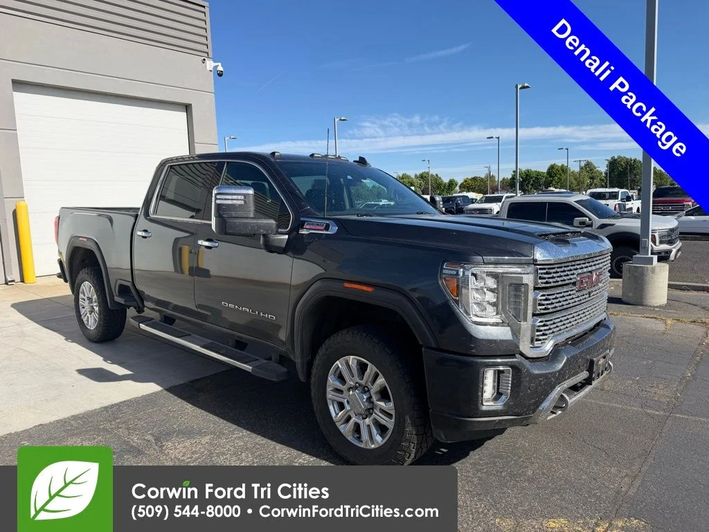 2021 GMC Sierra 4WD Crew Cab Standard Box Denali's photo