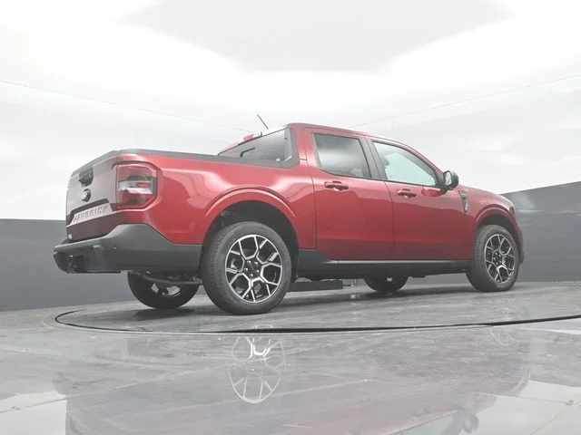 New 2026 Ruby Red Metallic Tinted Clearcoat Ford Lariat® image 23