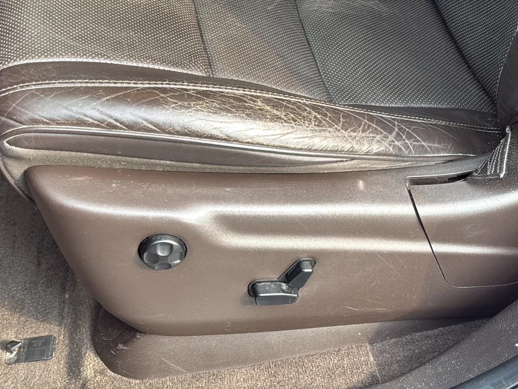Used 2014 Black Jeep Summit image 18