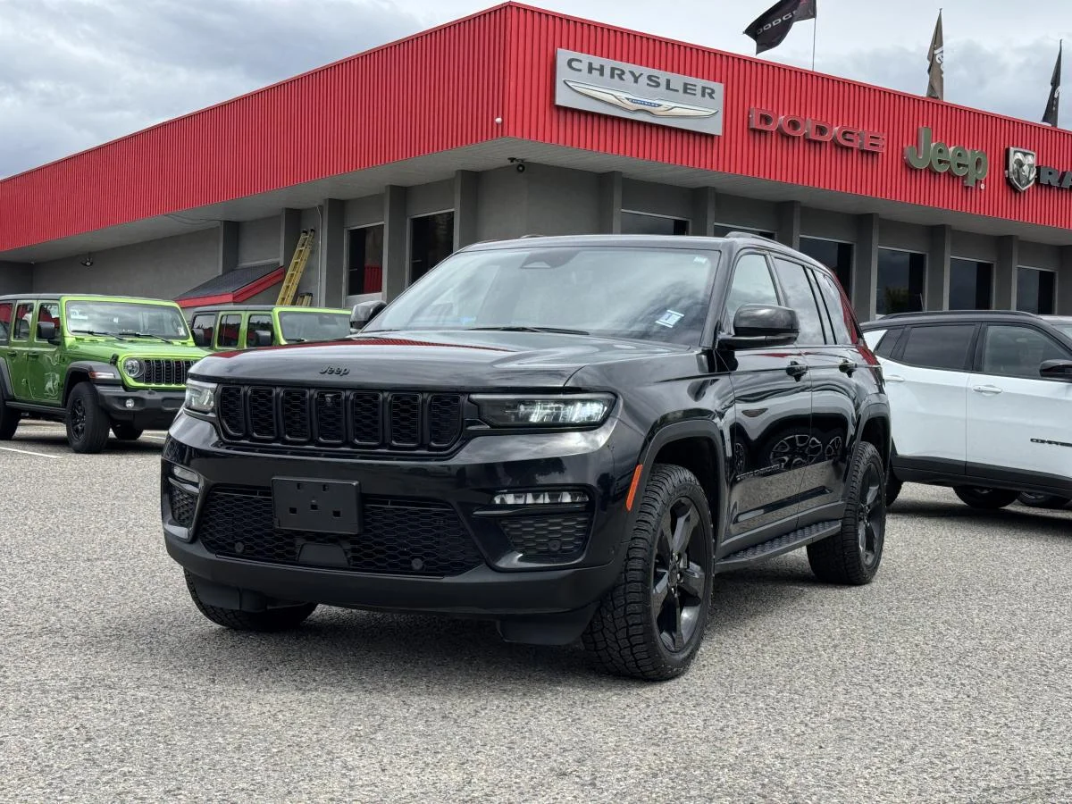 Used 2024 Black Jeep Limited image 1