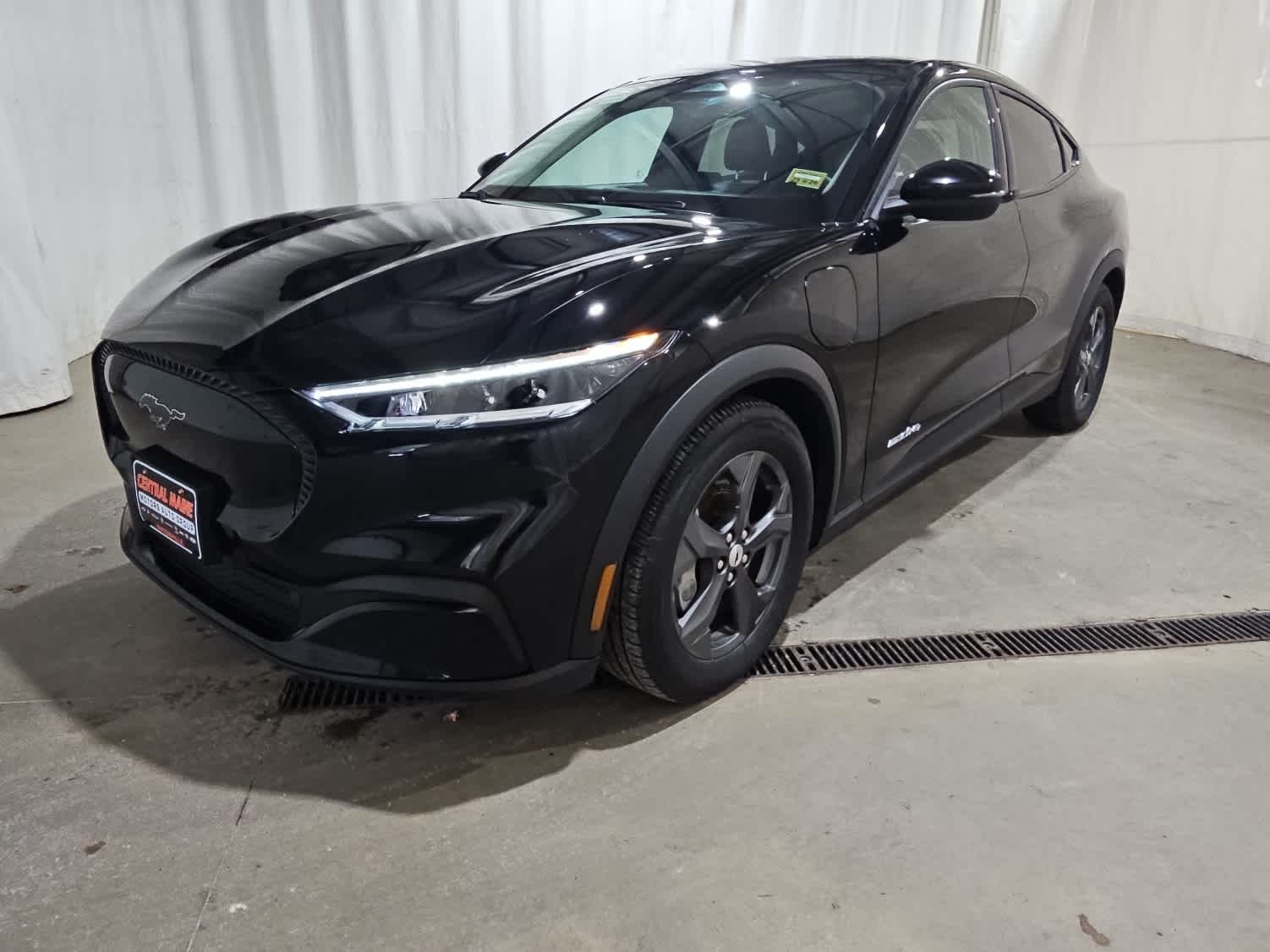 Used 2022 Ford Mustang Mach-E Select AWD with VIN 3FMTK1SS9NMA18587 for sale in Oakland, ME