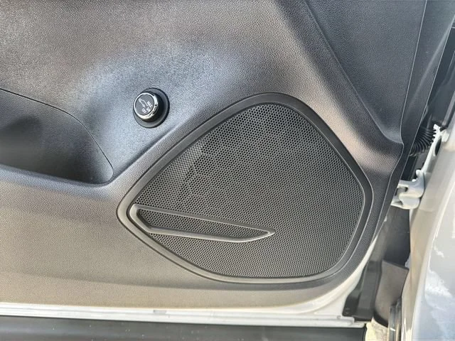 2023 Buick Envision Essence - Photo 23