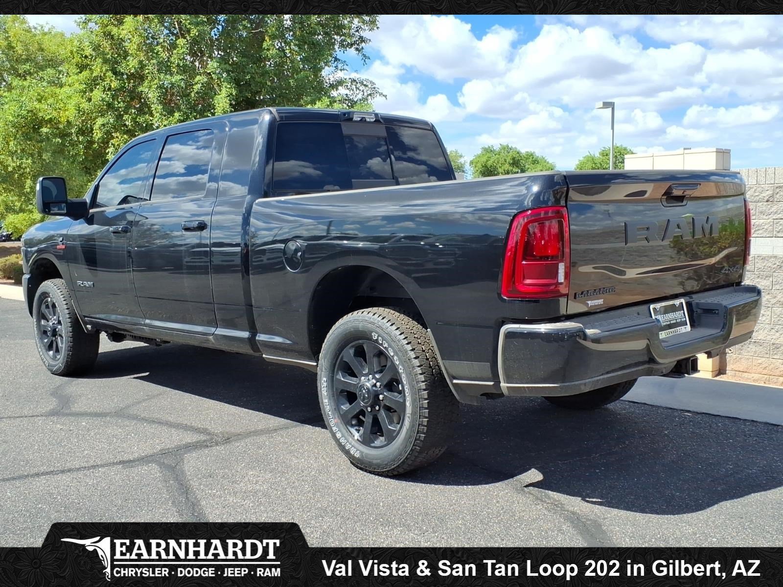 New 2026 Diamond Black Crystal Pearl-Coat Exterior Paint RAM Laramie image 3
