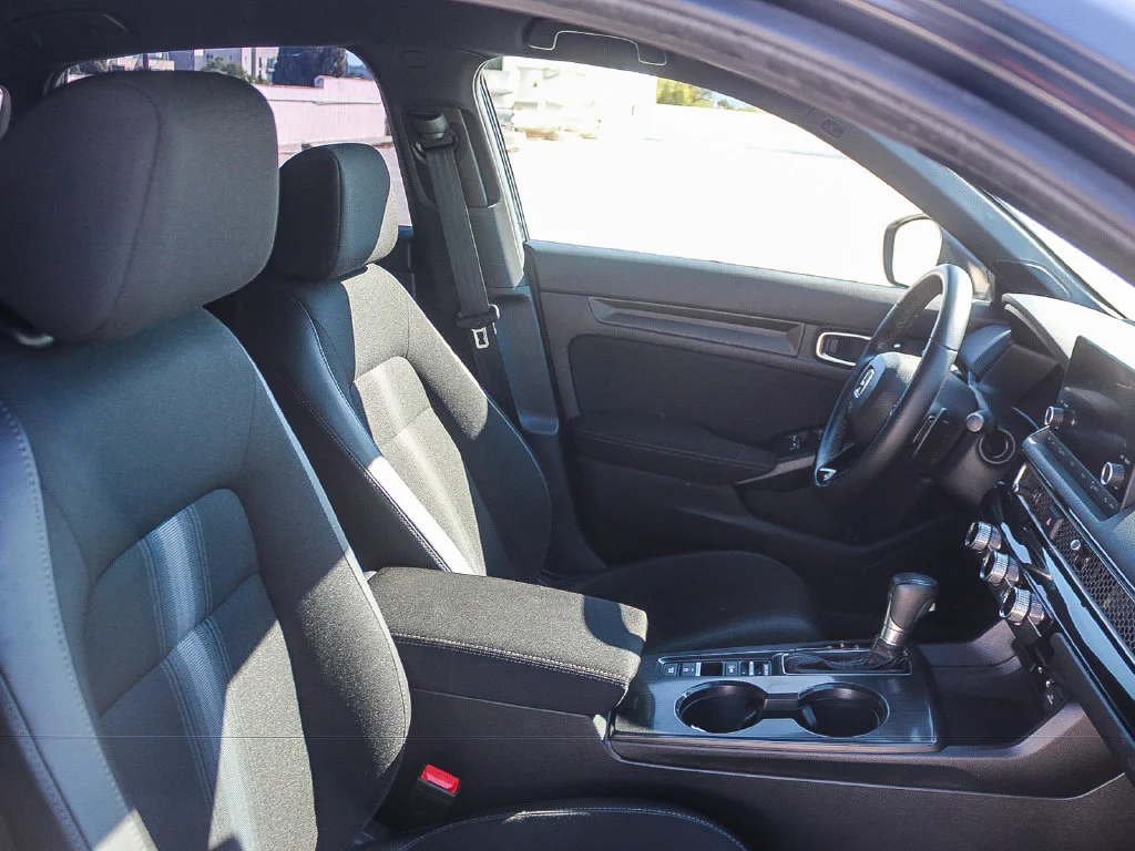 Certified Used 2025 Crystal Black Pearl Honda Sport image 17