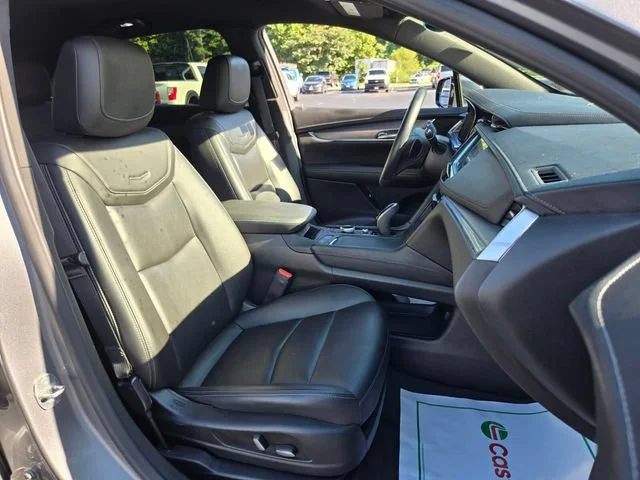 Used 2021 SATIN STEEL METALLIC Cadillac FWD Luxury image 19