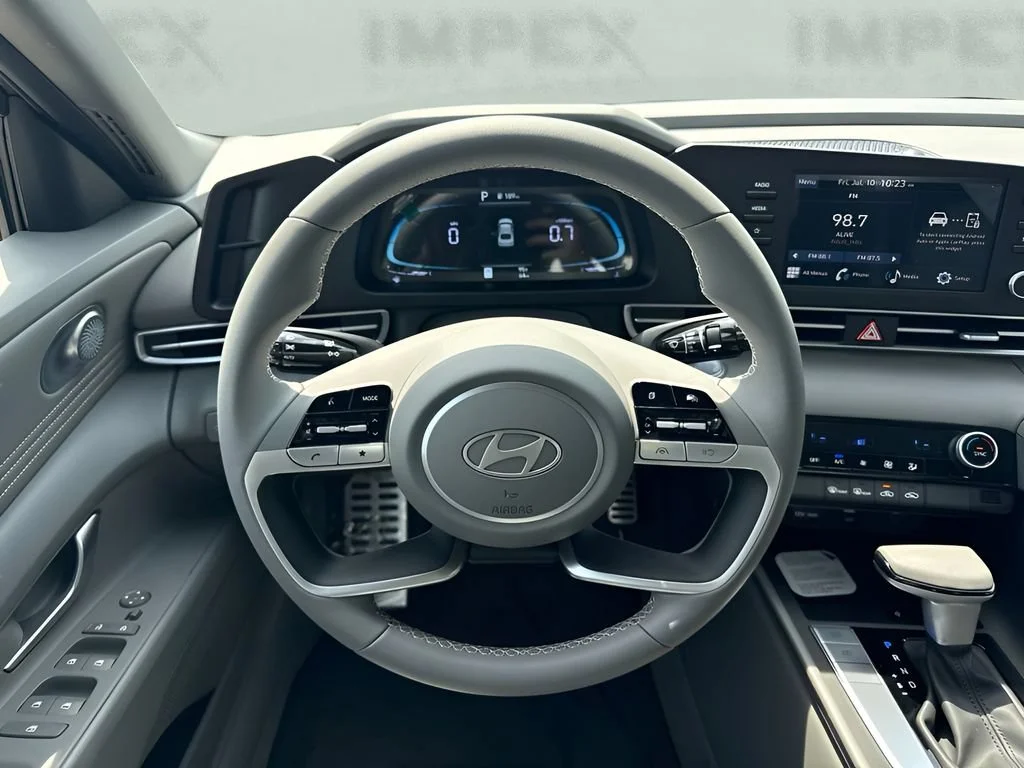 Used 2026 Gray Hyundai SEL Sport image 12