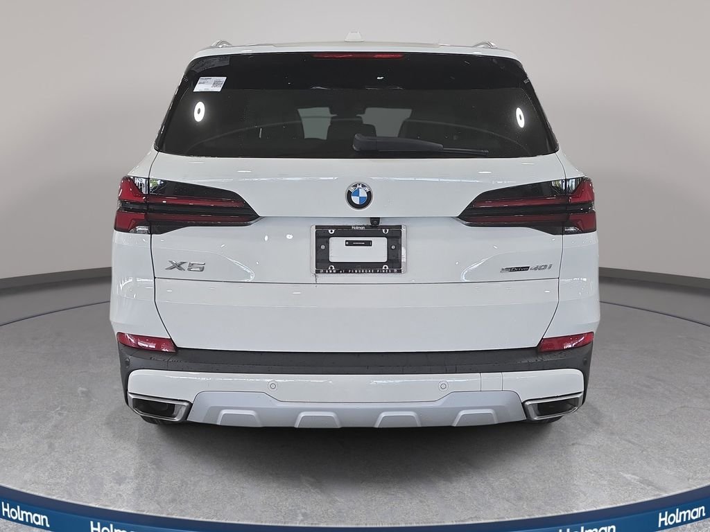 Certified Used 2024 Alpine White BMW sDrive40i image 6