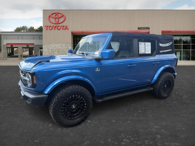 2024 Ford Bronco Outer Banks