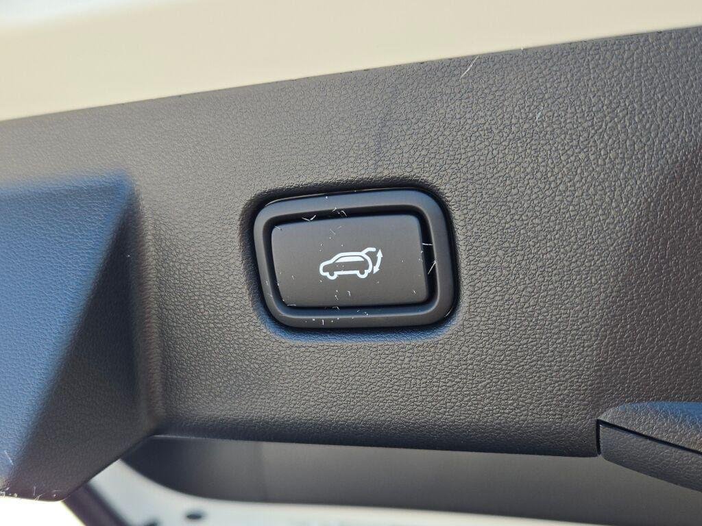 New 2026 Serenity White Pearl Hyundai Limited AWD image 19