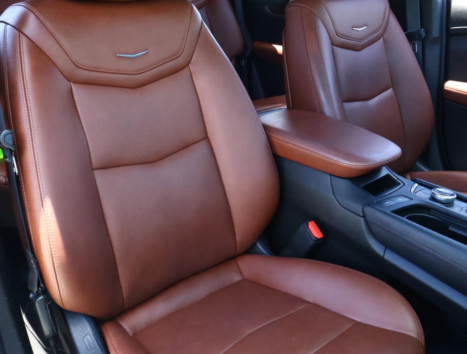 2022 Cadillac XT5 Sport - Photo 22