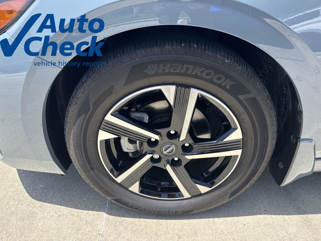 Used 2024 Gray Metallic Nissan SV image 18