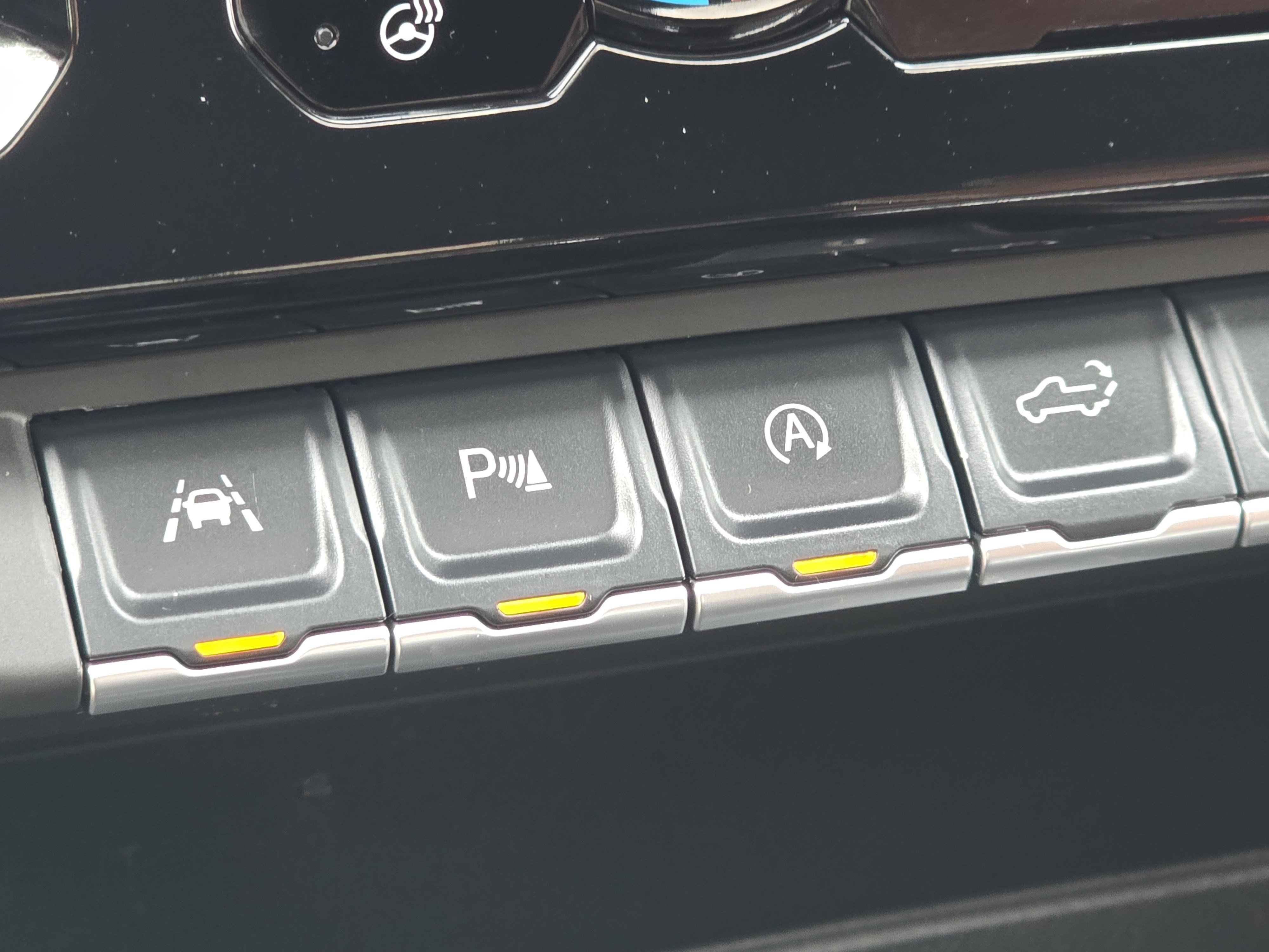 Used 2025 Thunderstorm Gray GMC Denali Ultimate image 8