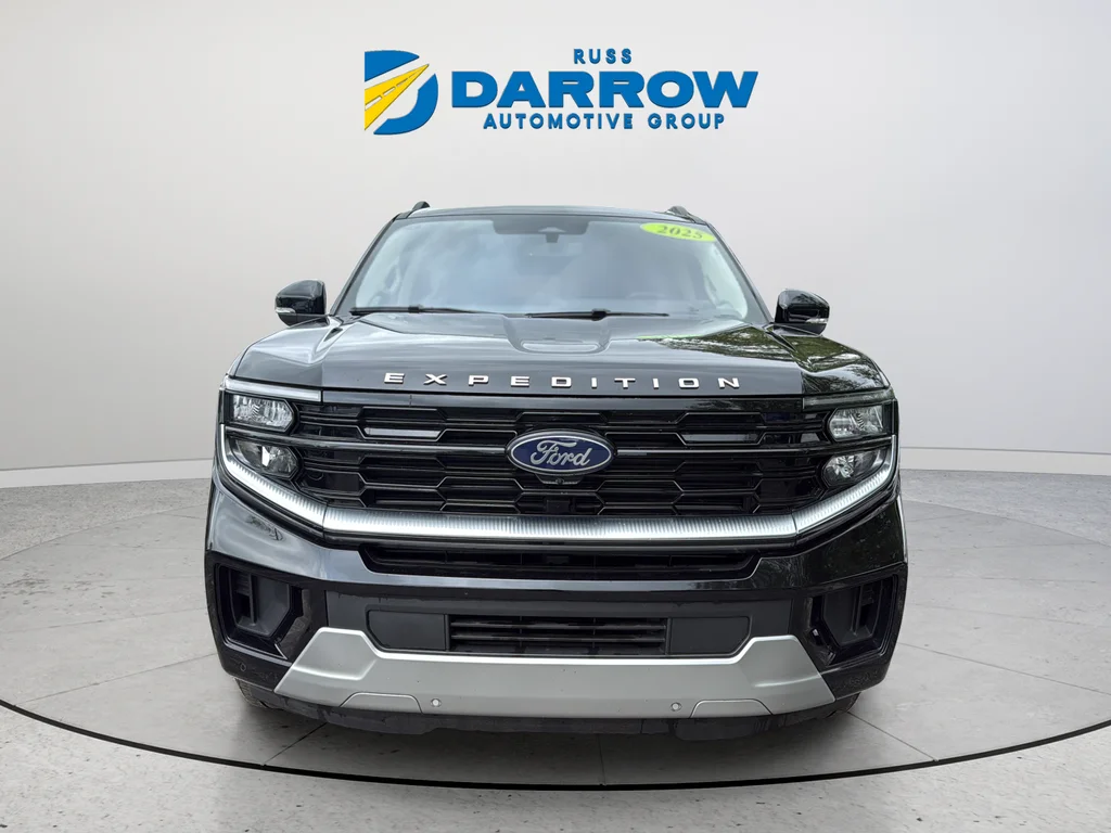 Used 2025 Black Ford Platinum image 8
