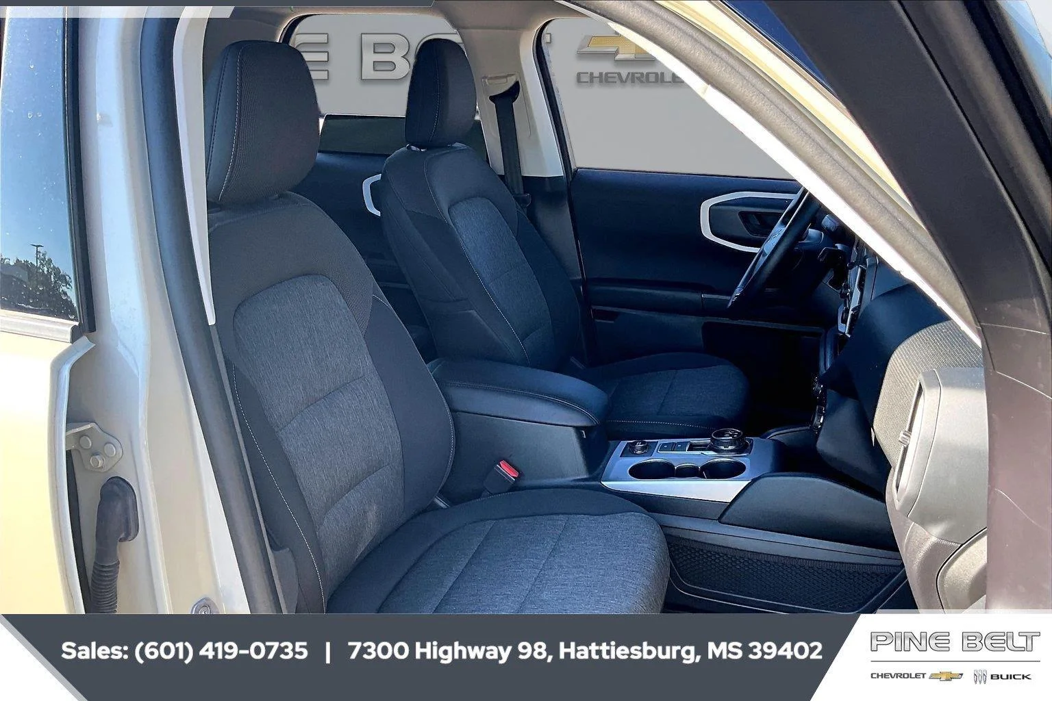 Used 2024 Desert Sand Ford Big Bend image 6