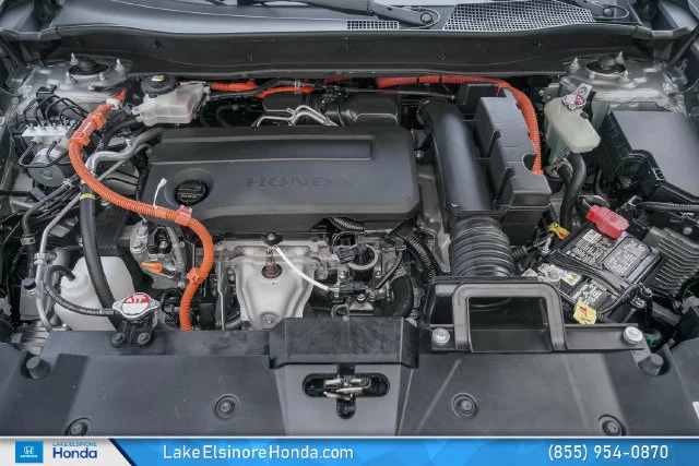 Used 2025 Solar Silver Metallic Honda Sport-L image 30