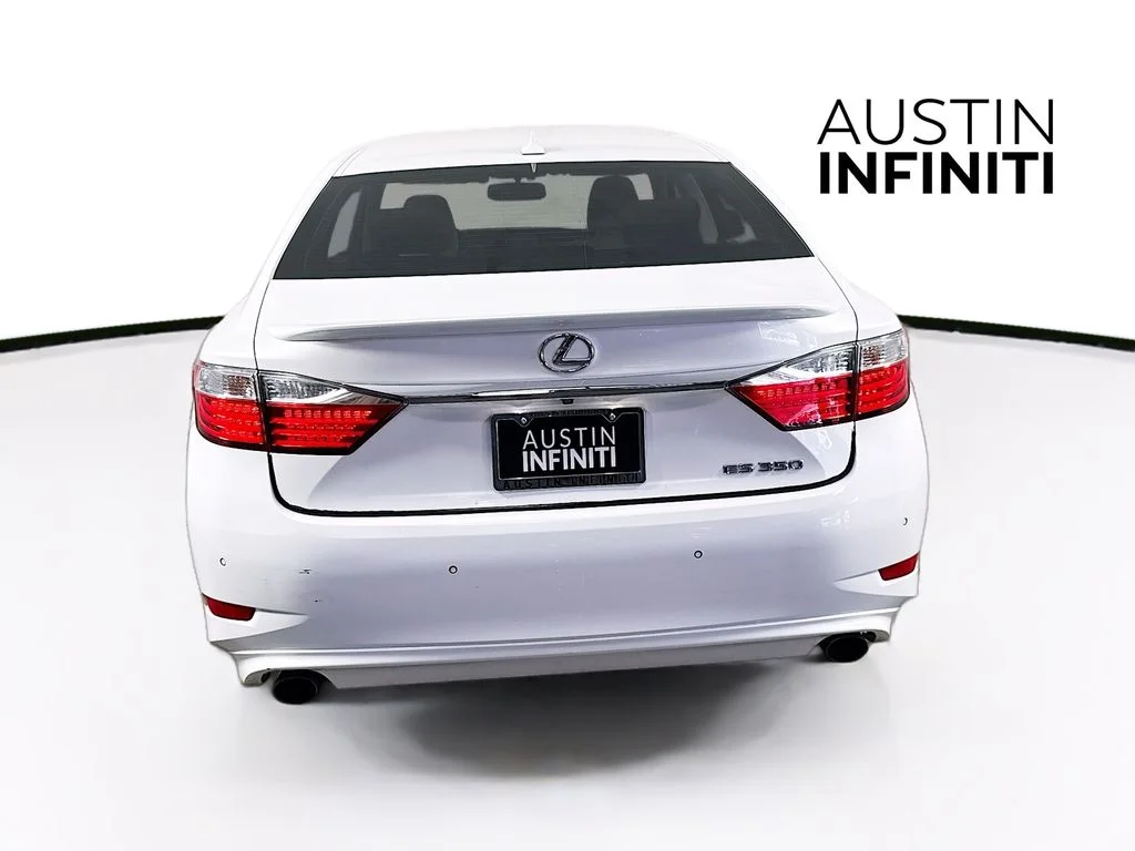 Used 2013 White Lexus 350 image 7