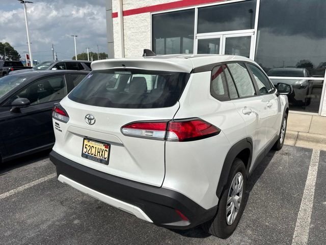 Used 2025  Toyota L image 8
