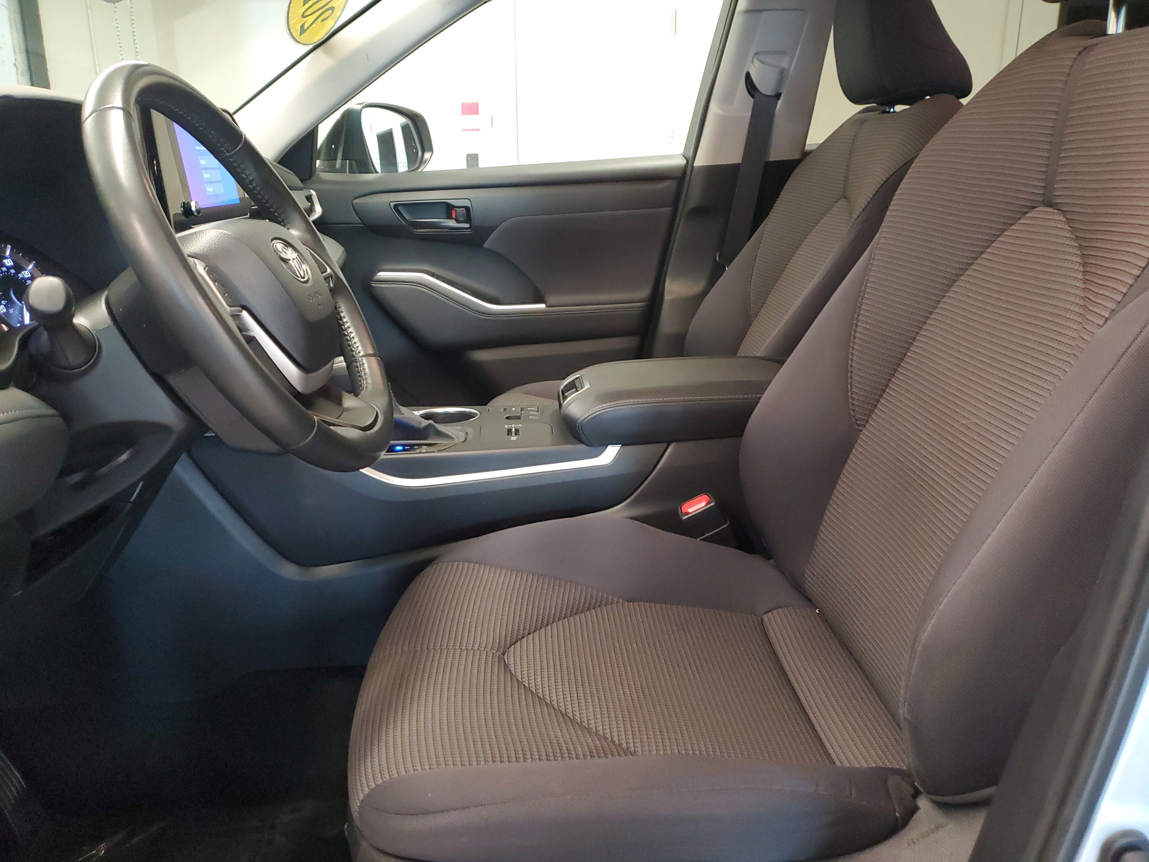 Used 2023 Celestial Silver Metallic Toyota LE image 19