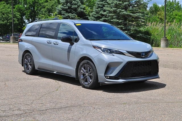 2024 Toyota Sienna XSE