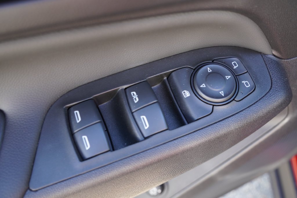 2024 Chevrolet Equinox LT - Photo 22