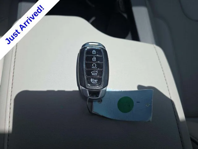 Used 2022 White Hyundai Calligraphy image 12