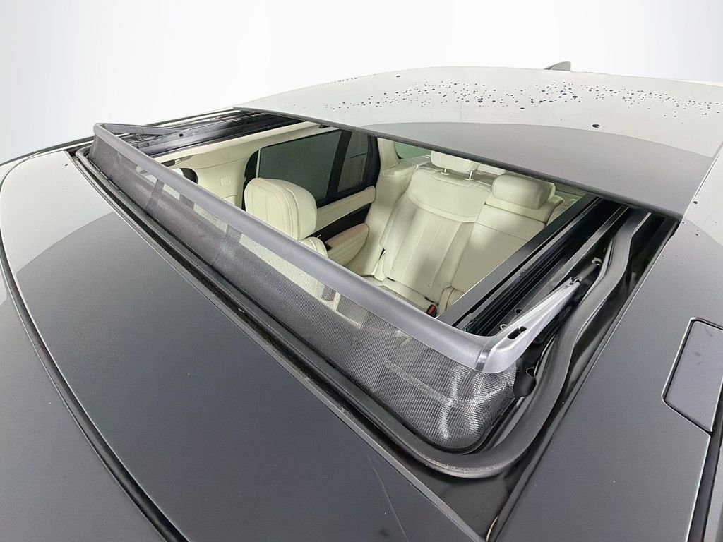 Used 2023 Black Land Rover SE image 23