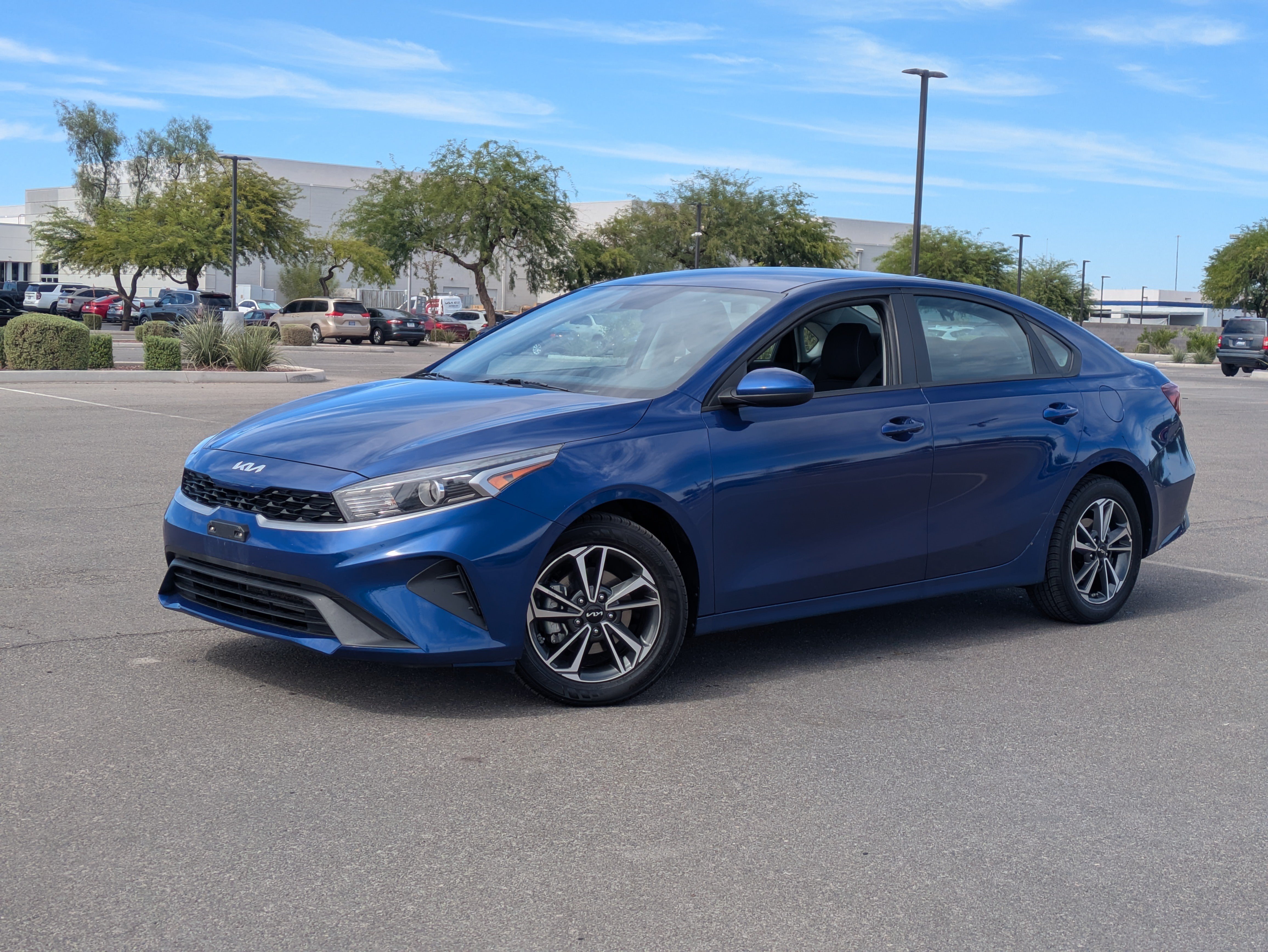Used 2024 Deep Sea Blue Kia LXS image 31