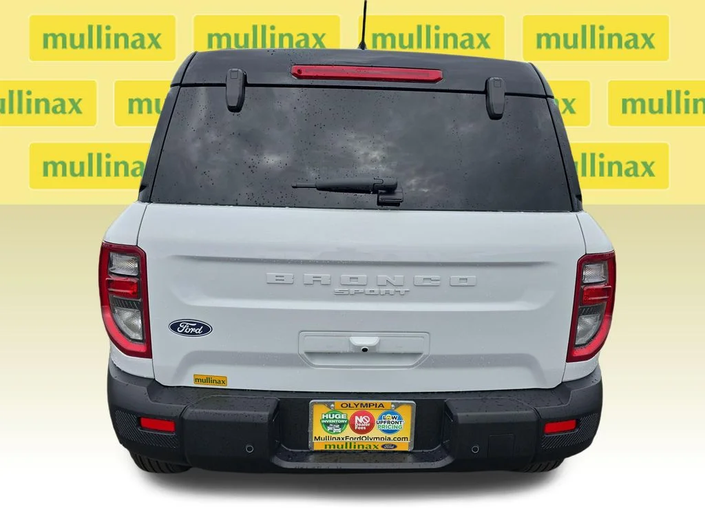 New 2026 White Ford Outer Banks image 5