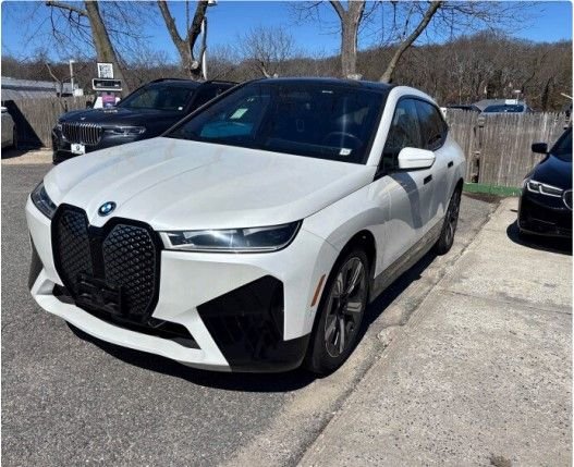 Used 2023 BMW iX Base with VIN WB523CF06PCM96516 for sale in Middletown, RI