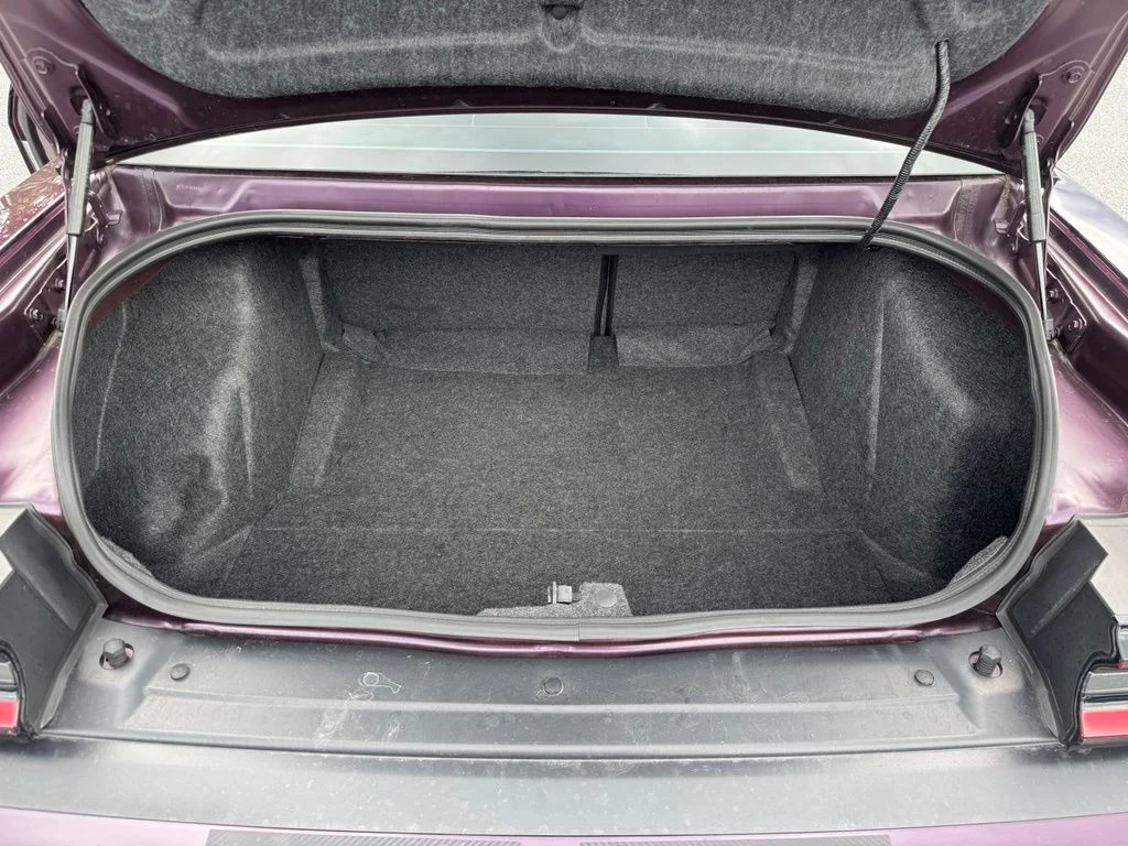 Used 2022 Purple Dodge SRT Hellcat image 25