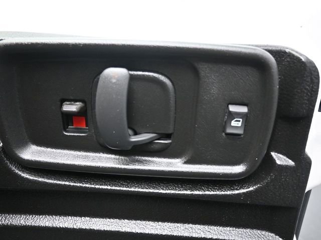 2024 GMC Savana Cargo Work Van - Photo 26