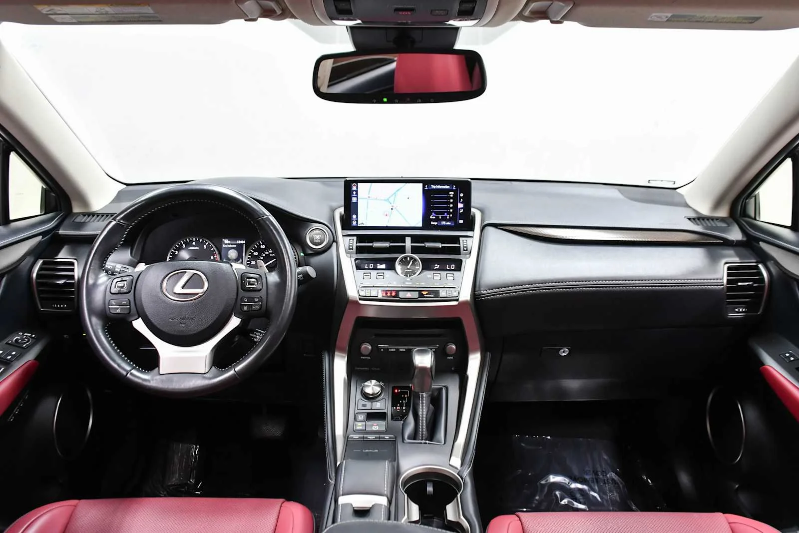 Used 2020 Eminent White Pearl Lexus  image 18