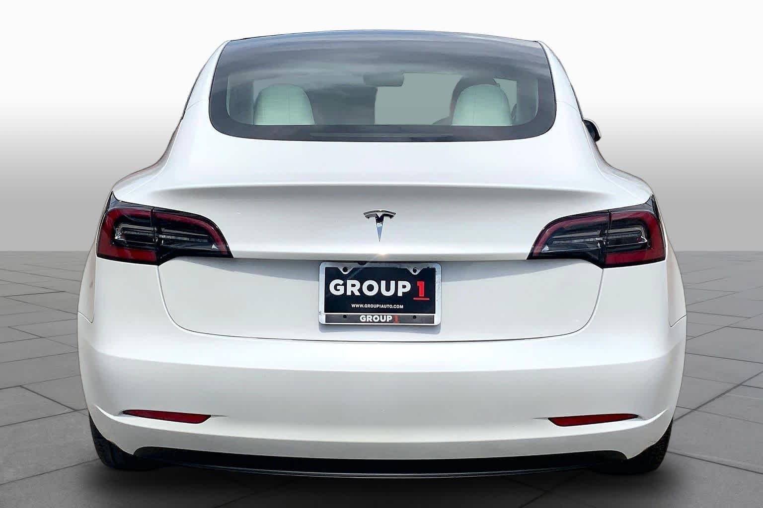 Pre-Owned 2023 Tesla Model 3