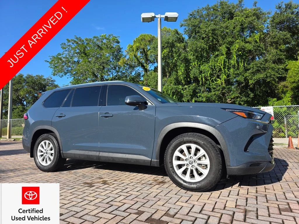 Certified Used 2024 White Toyota XLE image 1
