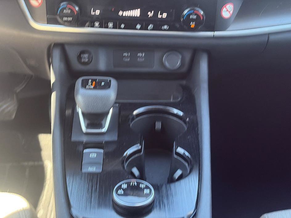 Used 2025 Scarlet Ember Tintcoat Nissan SV image 33