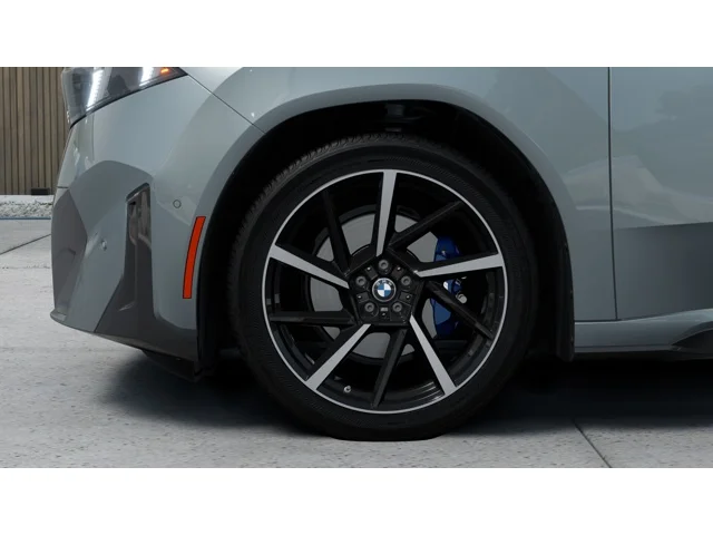 New 2027  BMW  image 7