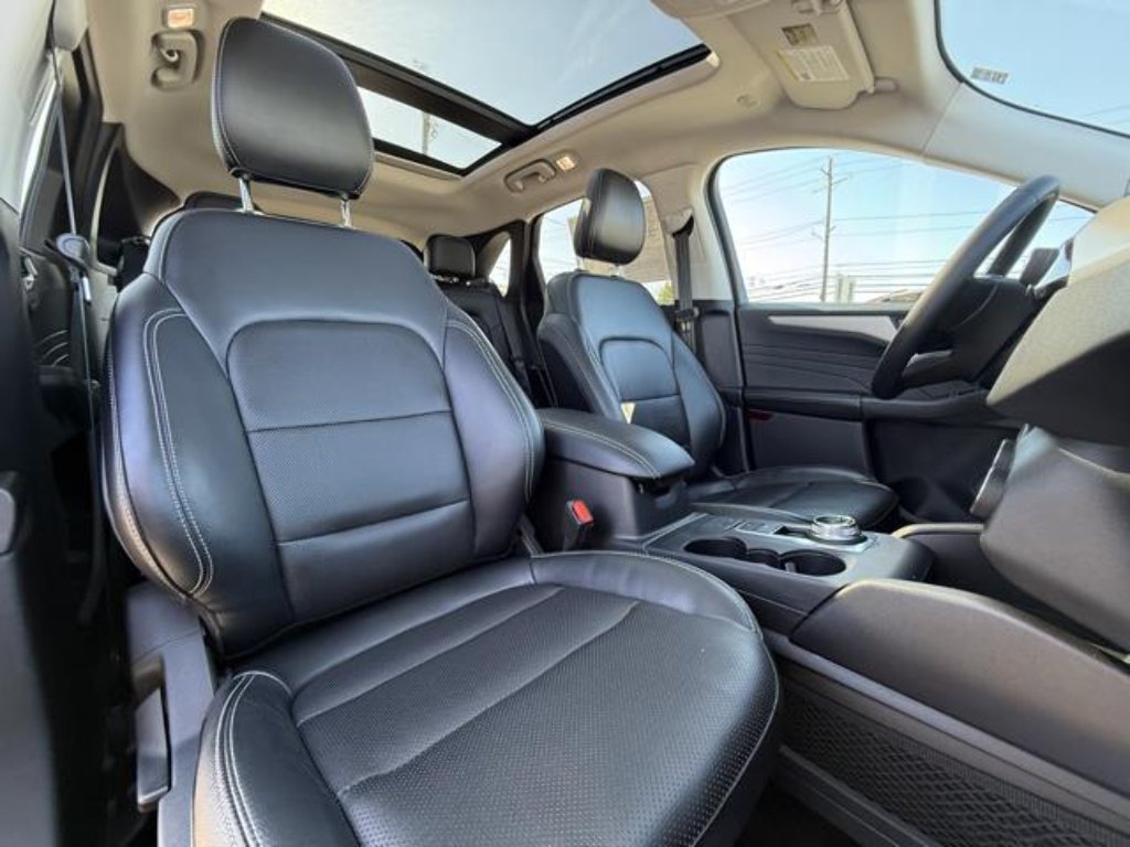2022 Ford Escape SEL - Photo 21