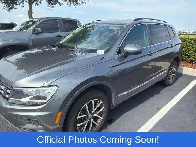 Used 2020 Gray Volkswagen 2.0T SE image 3