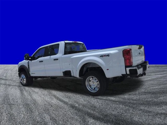New 2026 Oxford White Ford F-450® XL image 6