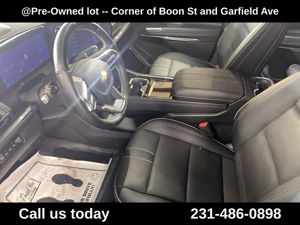 Used 2025 Gray Chevrolet High Country image 14